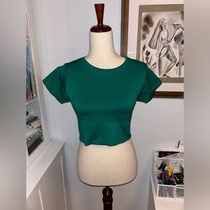 AEIRE workout top